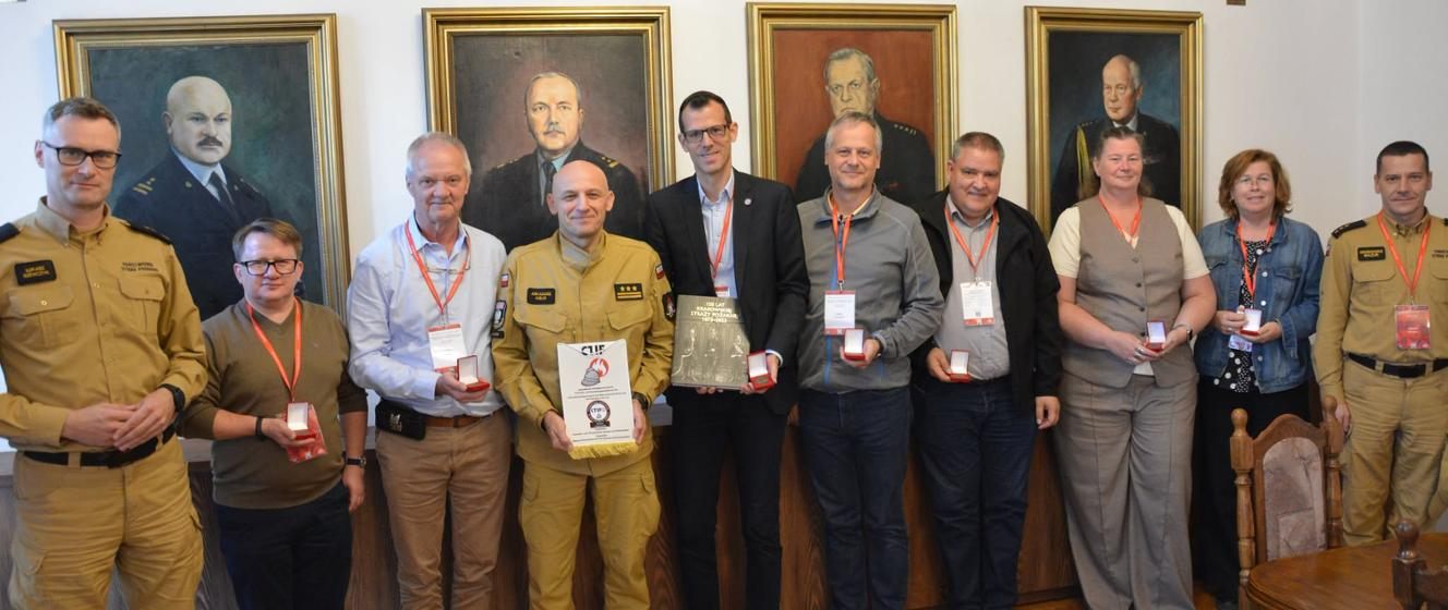 Delegacja historyków pożarnictwa CTIF z wizytą w KM PSP w Krakowie